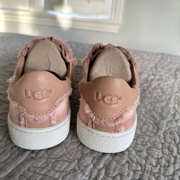 NIB!!! UGG Milo Spill Seam Sneakers - Picture 6 of 8
